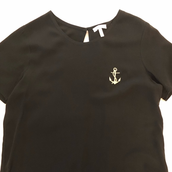 Joie Black silk short sleeve w/ gold anchor - Picture 3 of 4